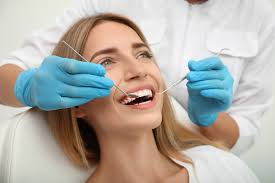 The Difference Between Routine Dentistry and Emergency Dentistry
