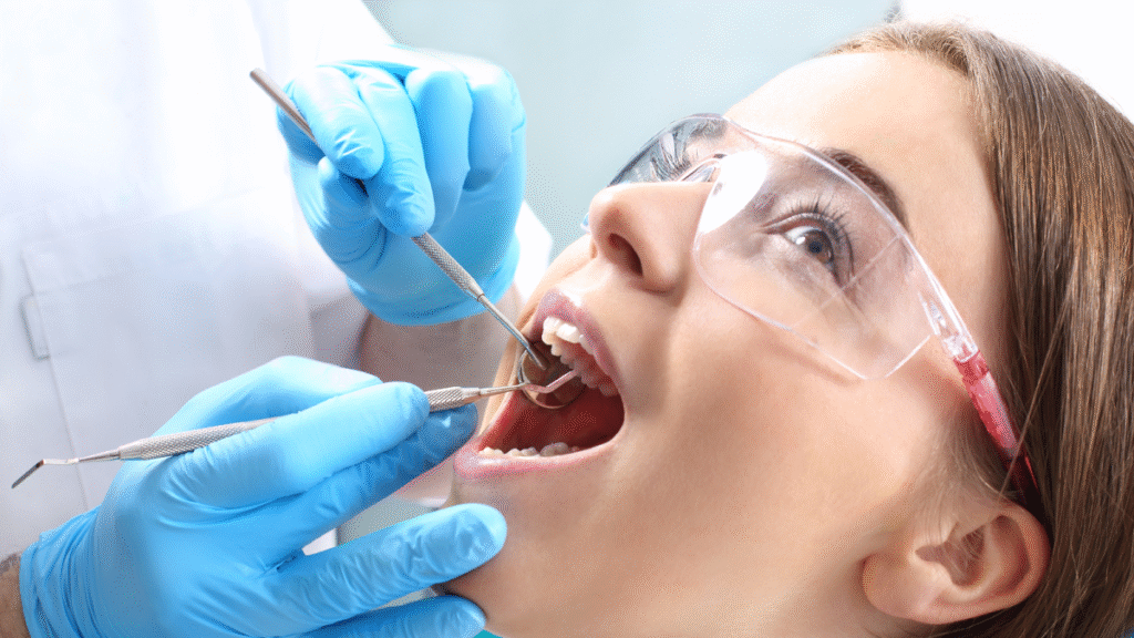 When to Consider Wisdom Teeth Removal: Signs and Symptoms