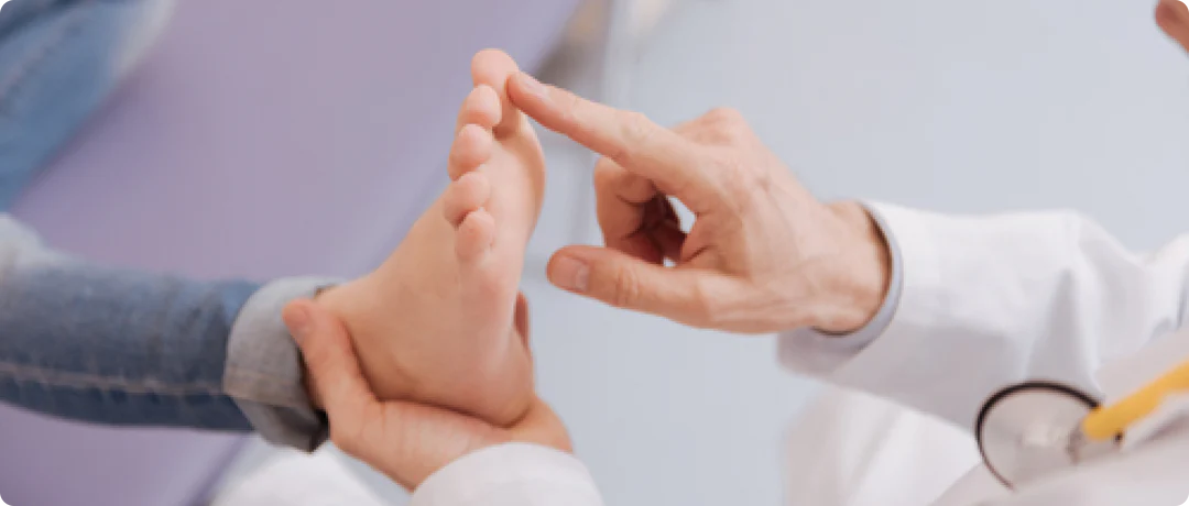 Common Foot Problems and When To See a Foot Doctor