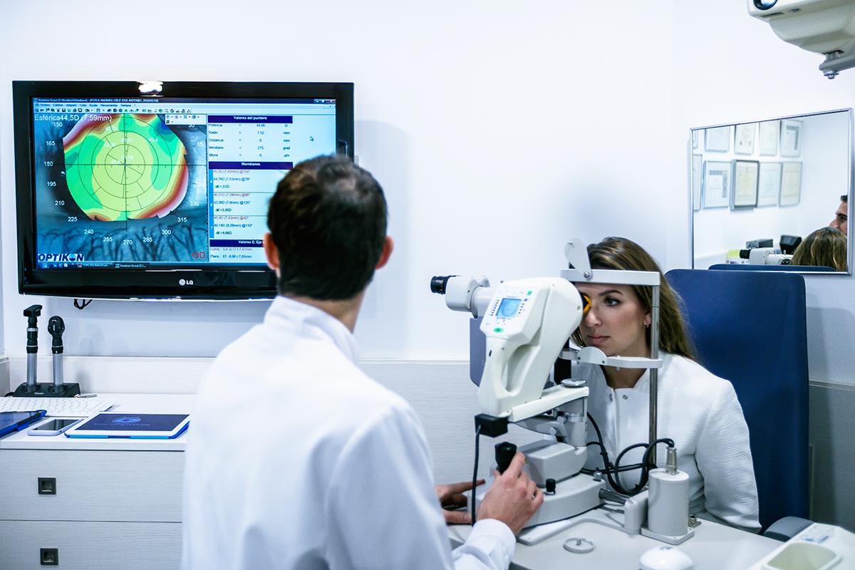 How Ophthalmologists Diagnose and Manage Glaucoma